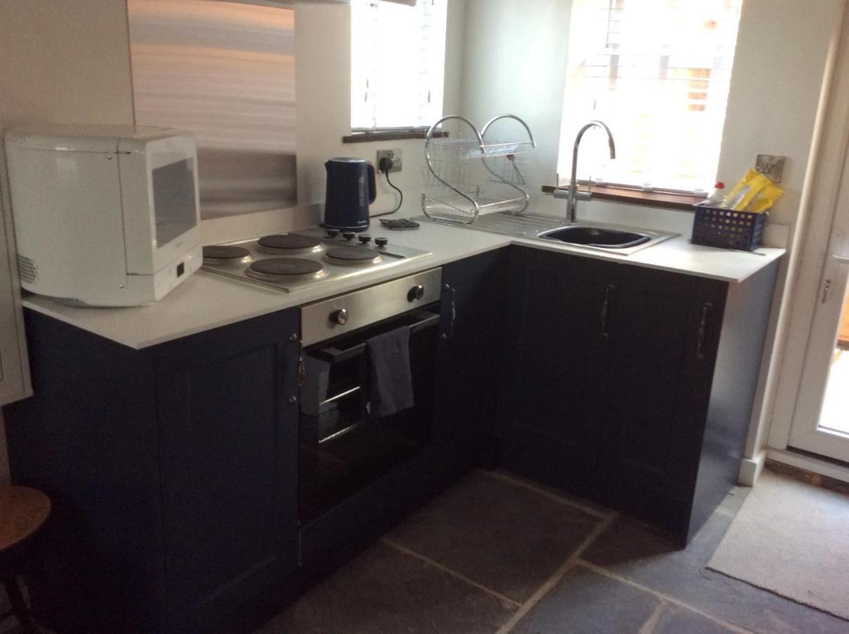 Tremeer Cottage Upper Beeding Екстериор снимка