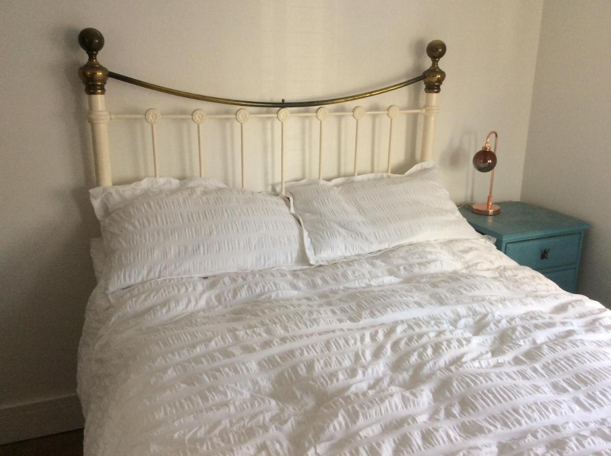 Tremeer Cottage Upper Beeding Екстериор снимка